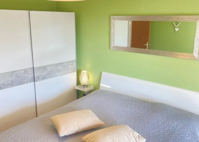 2 App For 3 Persons With 2 Terraces Near Beach&town *