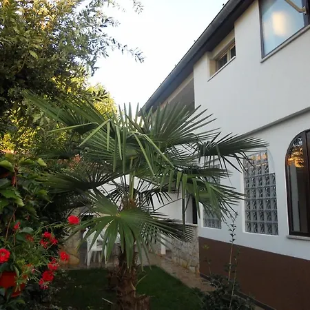 아파트 2 App For 3 Persons With 2 Terraces Near Beach&town