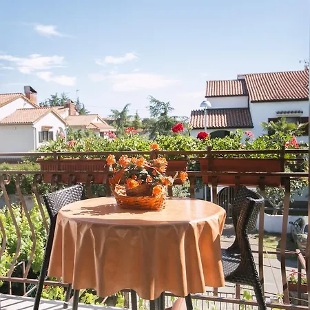 Apartman 2 App For 3 Persons With 2 Terraces Near Beach&town