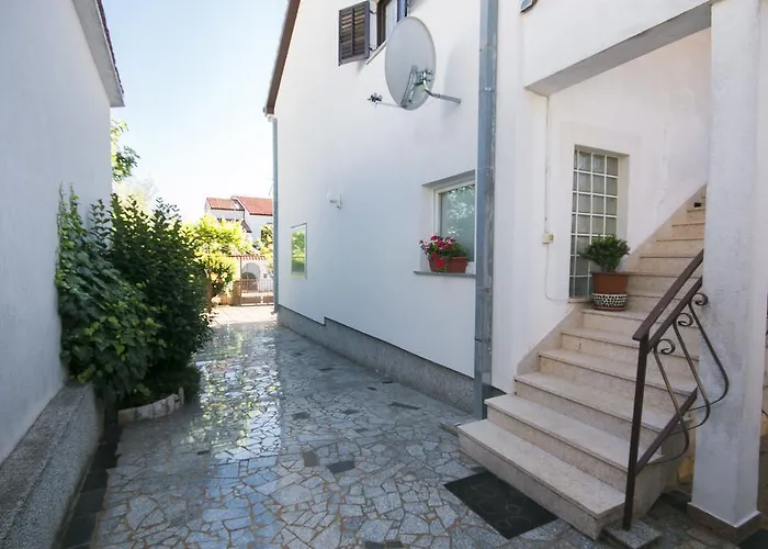 2 App For 3 Persons With 2 Terraces Near Beach&town *