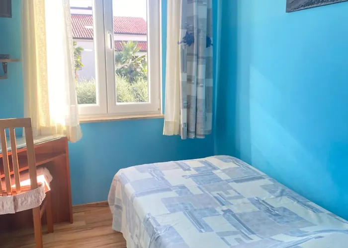 2 App For 3 Persons With 2 Terraces Near Beach&town Lägenhet *